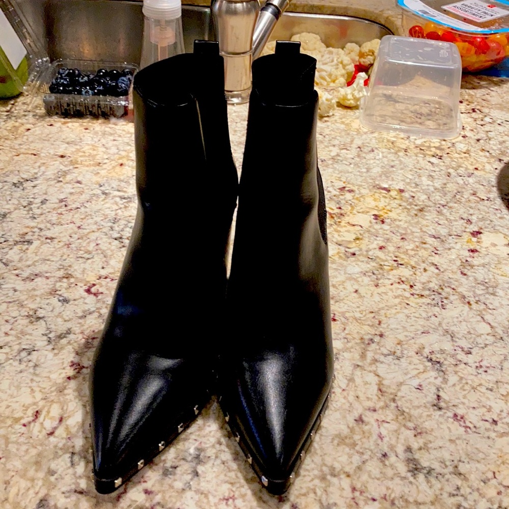 Charles David Ankle boots